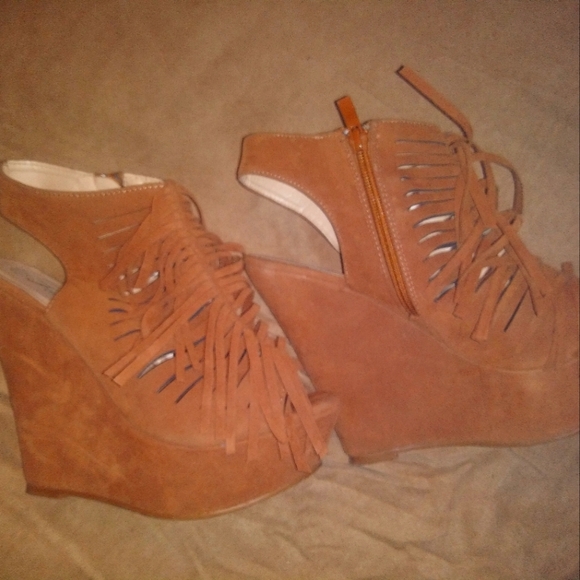 Wedges - Picture 2 of 4